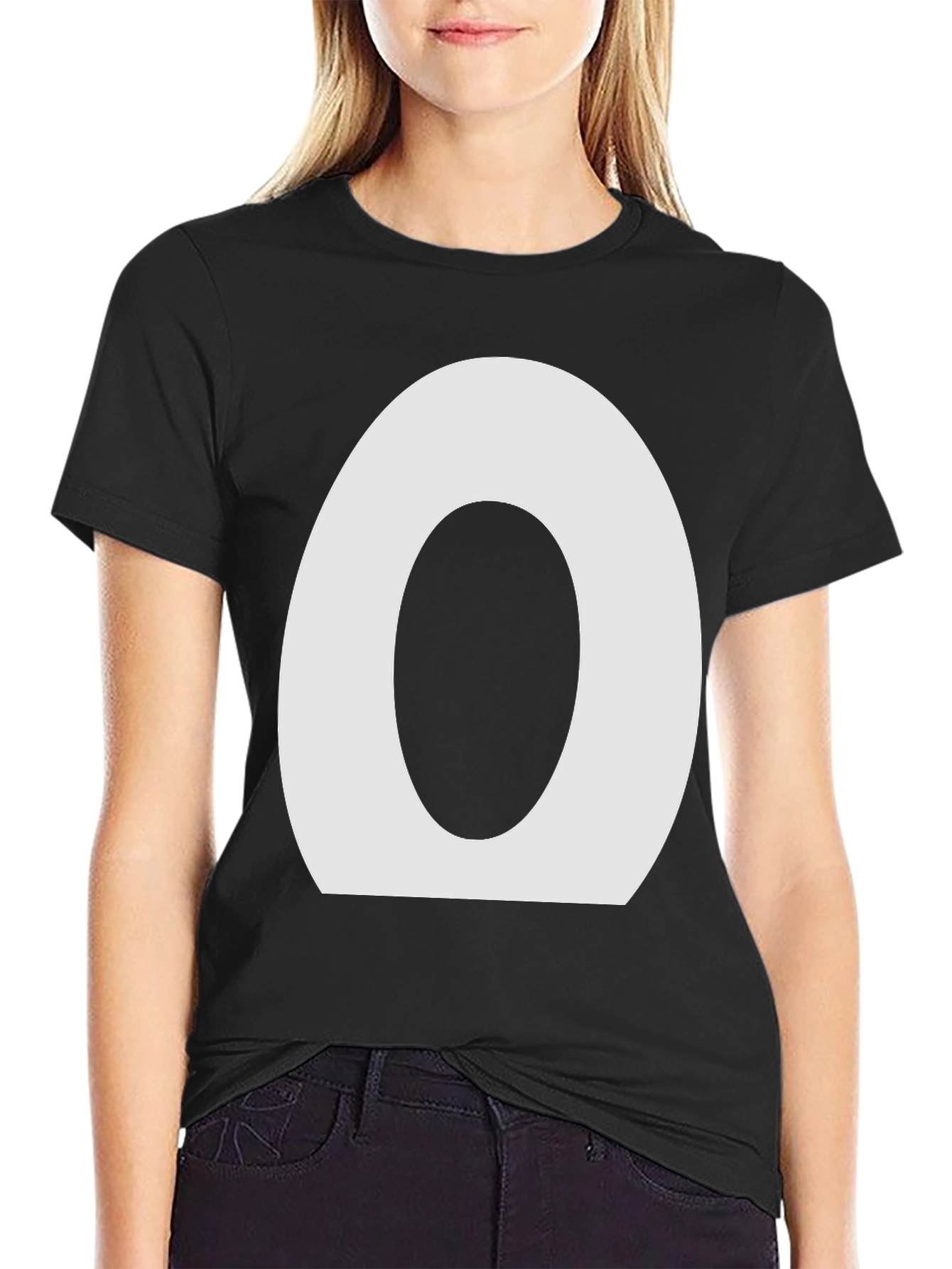 Minimalist O Graphic Black T-Shirt